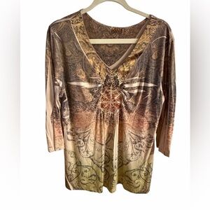 Studio Gem Q Paisley V-Neck Women's medium tunic top. Y2K, boho rhinestone